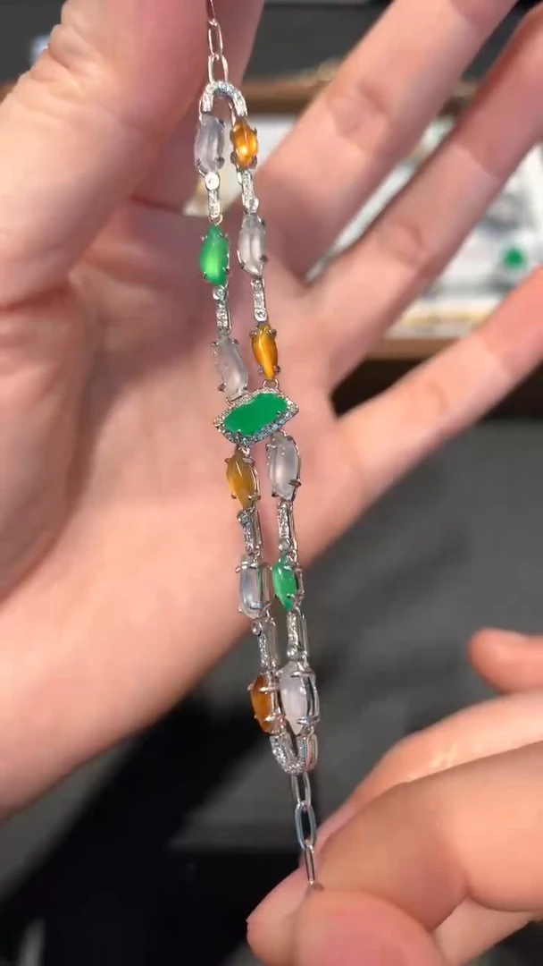 【闪购商品】翡翠手链18K金镶嵌A24-5500