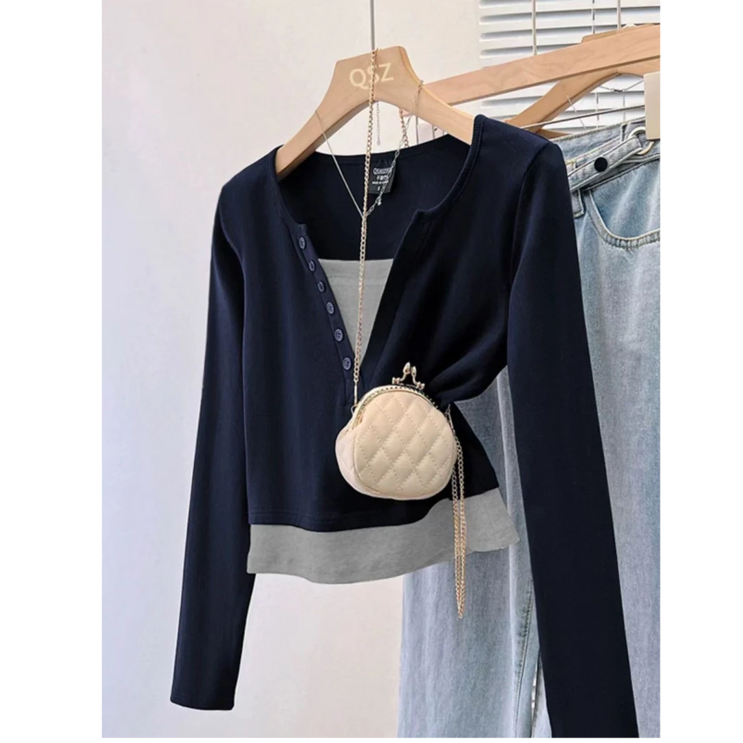 8904假两件V领长袖T恤女秋冬打底衫修身显瘦百搭洋气设计感上衣女