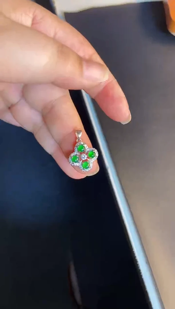 吊坠(不含链)银S925镶嵌翡翠1