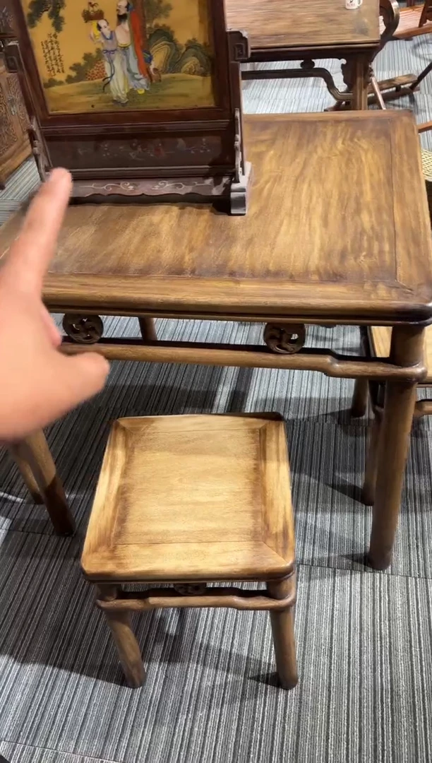 木圆包圆一桌四个凳子11111