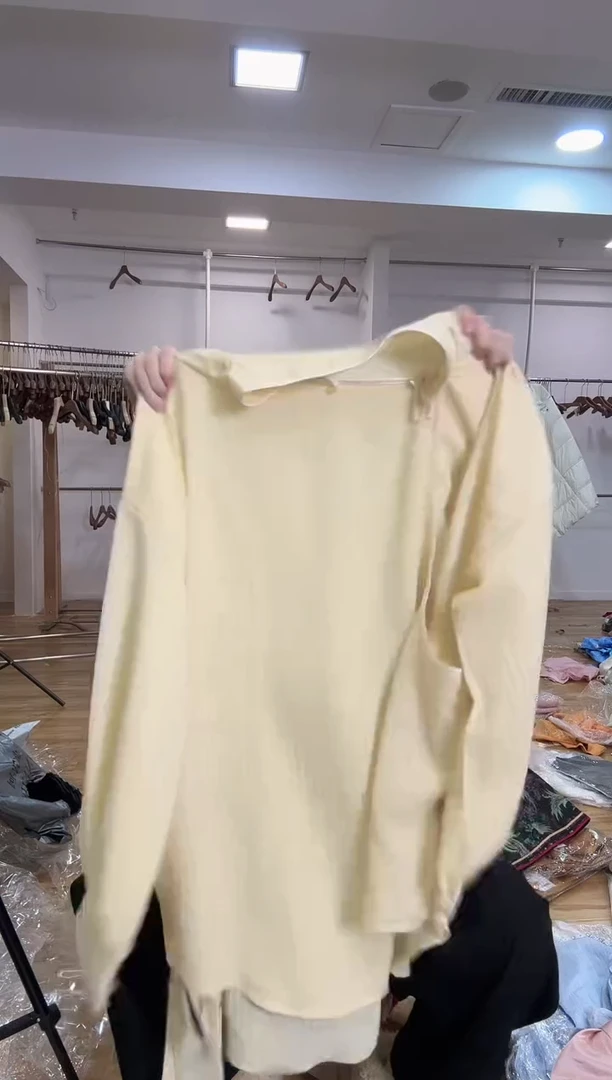 衬衣  XL 180斤以里