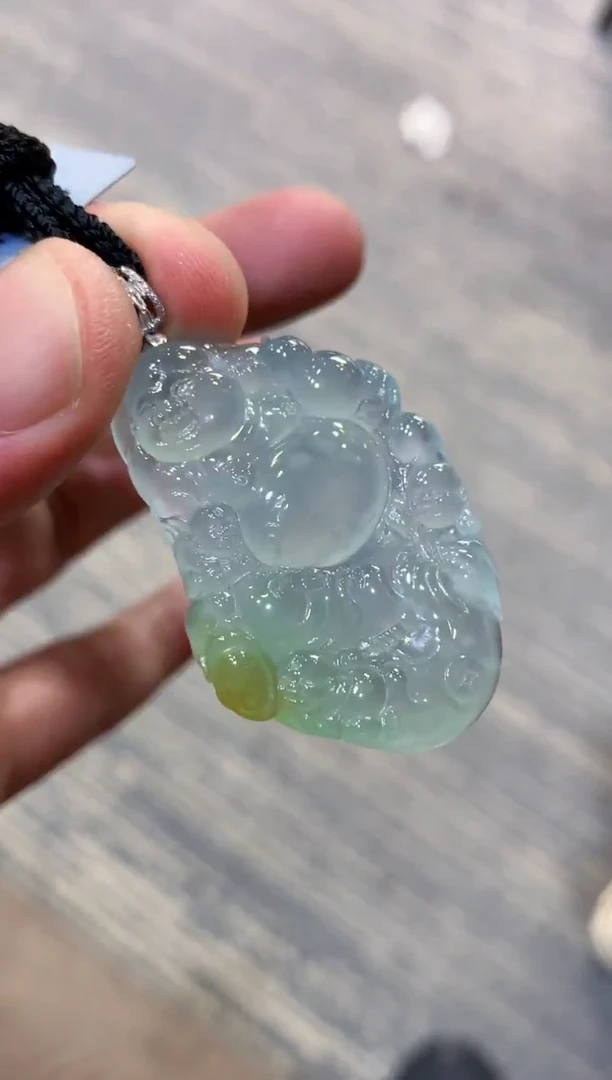 颈饰未镶嵌翡翠天然A货翡翠