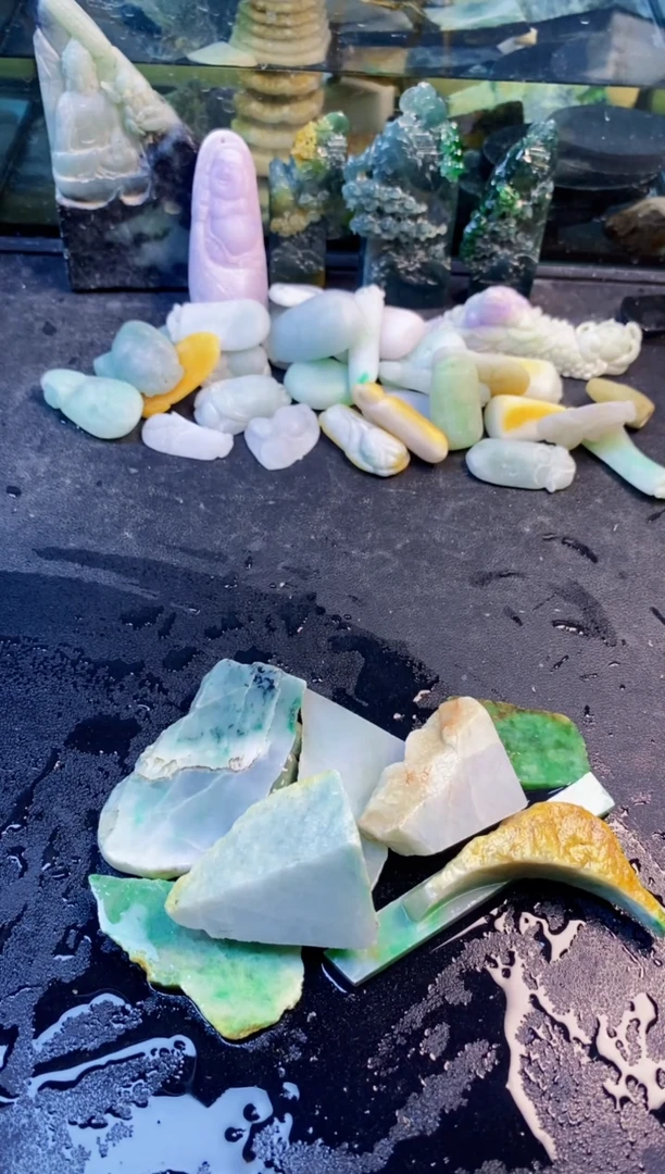 未镶嵌挂件翡翠天然翡翠074
