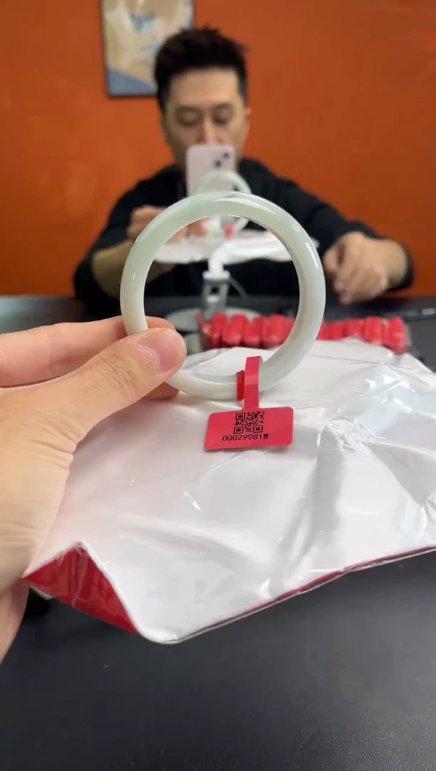 未镶嵌手镯翡翠5 58