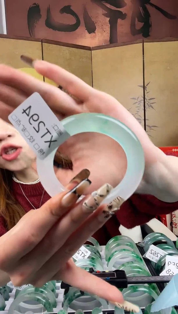 静宝石英岩手镯TX294