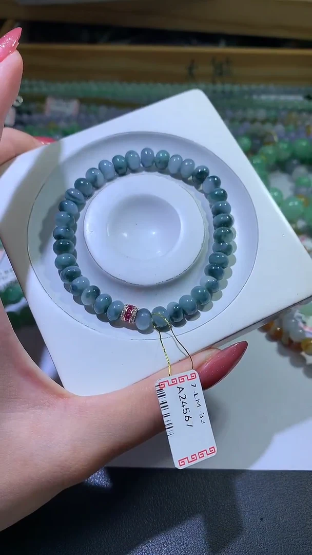 颈饰未镶嵌翡翠ZX018887