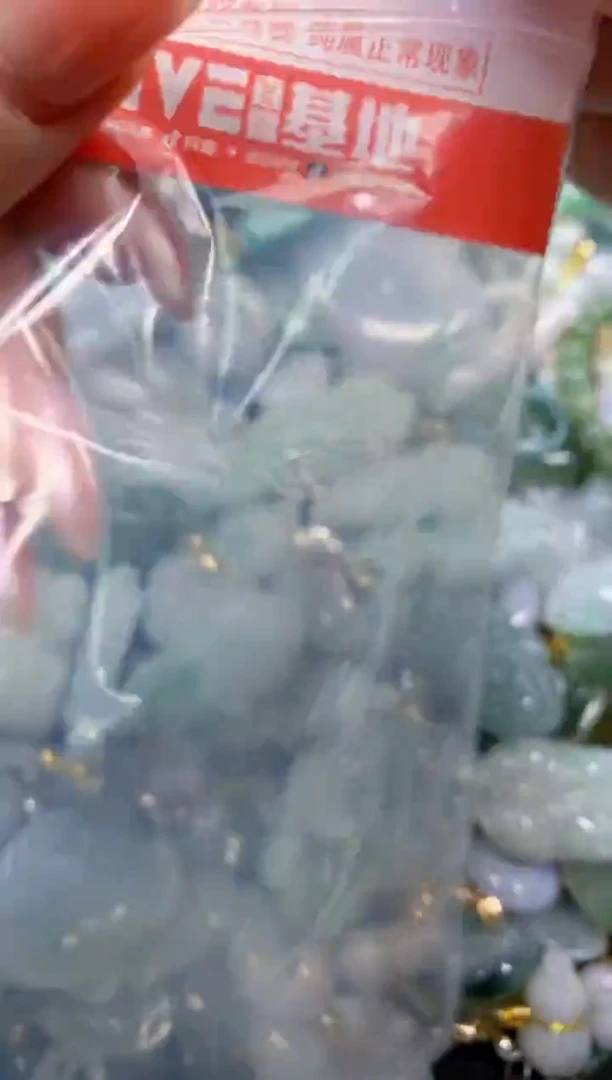 吊坠(不含链)未镶嵌翡翠7655