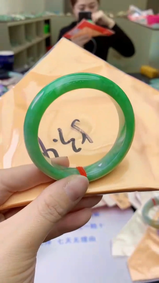 【闪购商品】翡翠手镯未镶嵌0330739249