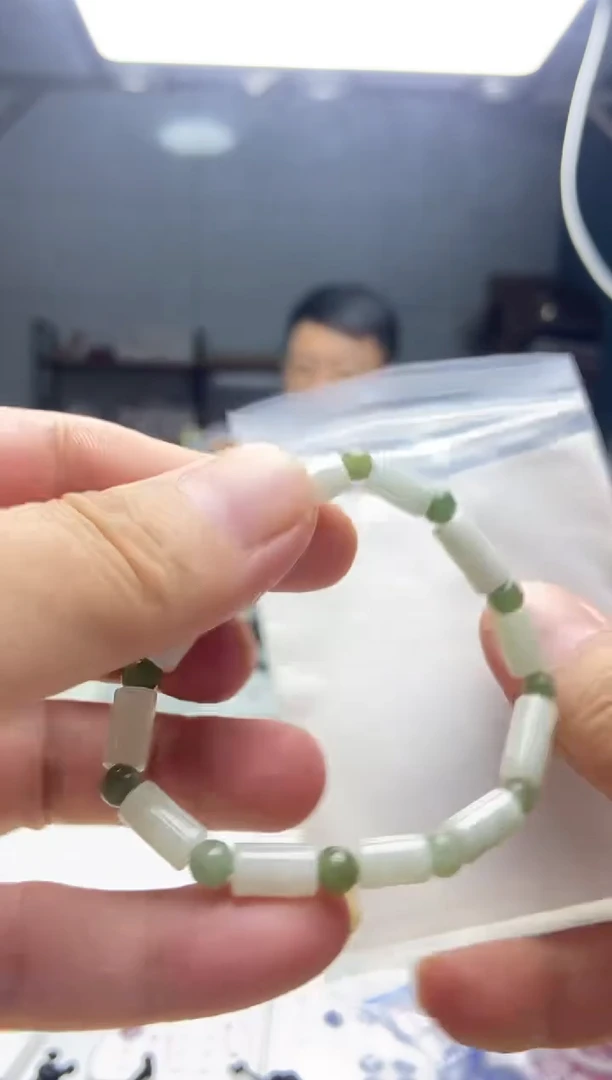 未镶嵌手链翡翠A货手串