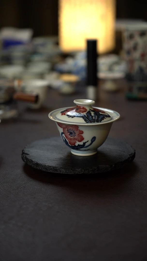 全手绘青花釉里红虞美人盖碗