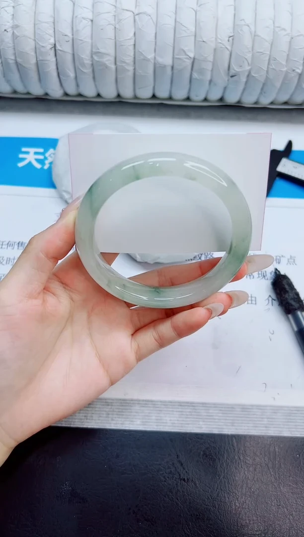 未镶嵌手镯石英质玉287/61