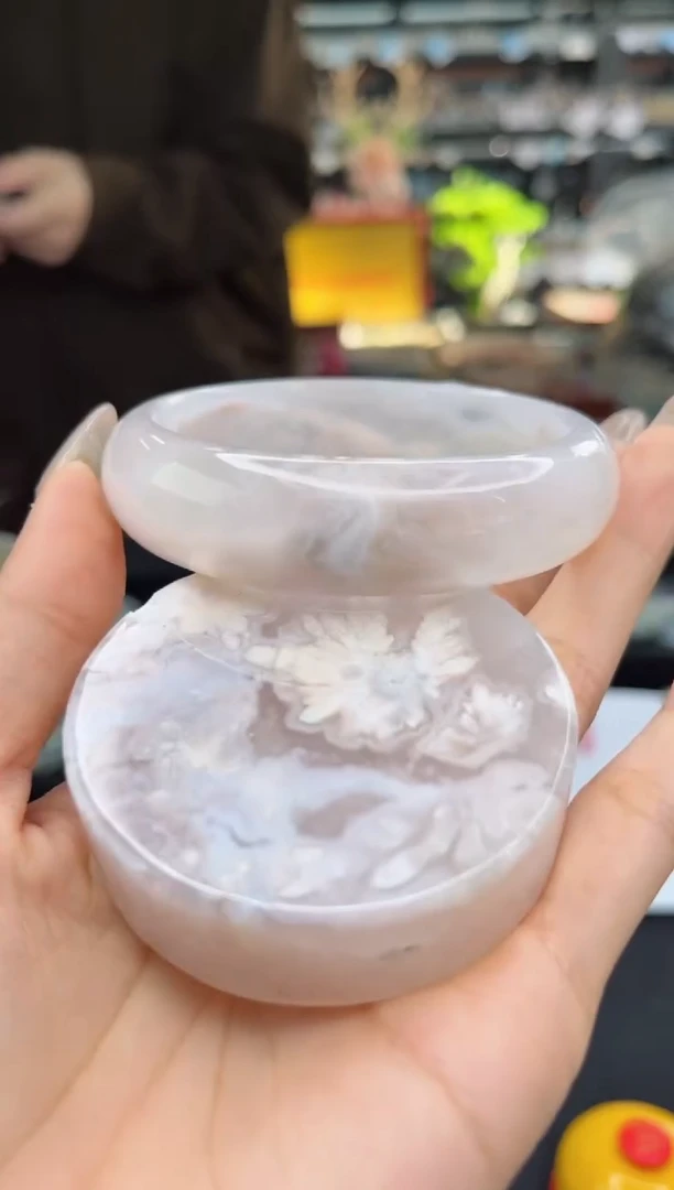 【闪购商品】石英质玉手镯未镶嵌61圈口（不退不换）1536253