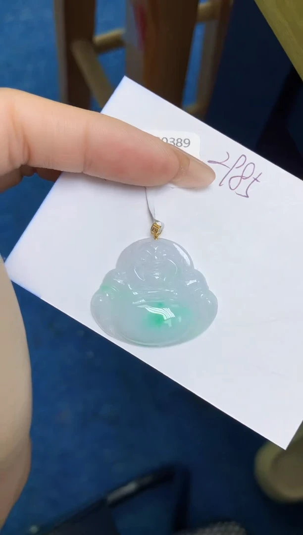 翡翠18K金镶嵌颈饰 天然缅甸翡翠A货