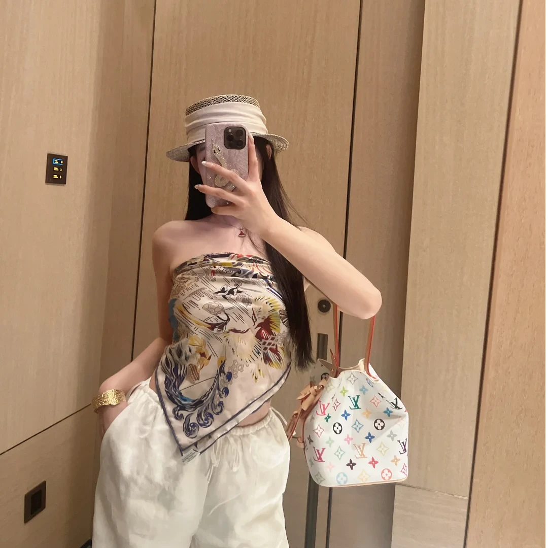 白三彩 经典老花满印 涂层帆布