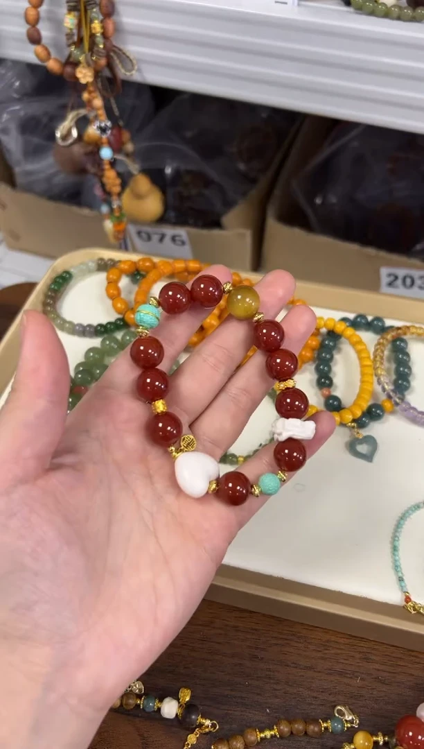 手链未镶嵌南红玛瑙柿子红玛瑙爱心设计款手串[1382]