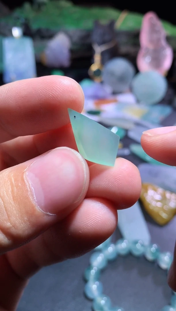 定制翡翠未镶嵌包工