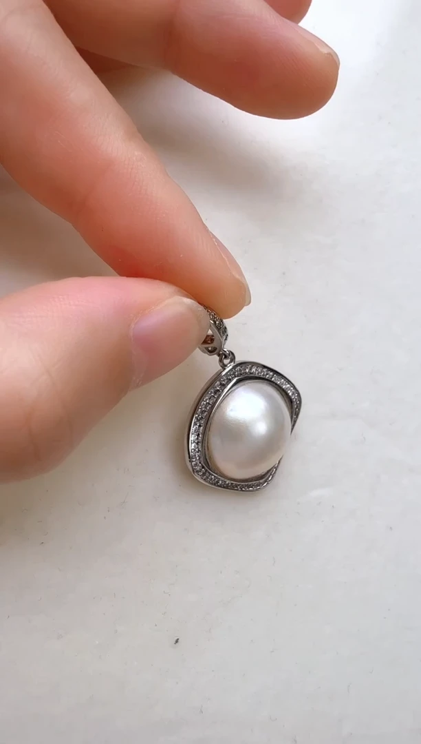 合金拼合珍珠（马贝珠）颈饰银色四方