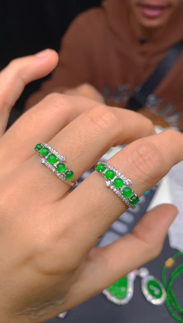 【闪购商品】定制翡翠未镶嵌209多样性发货（发其一）