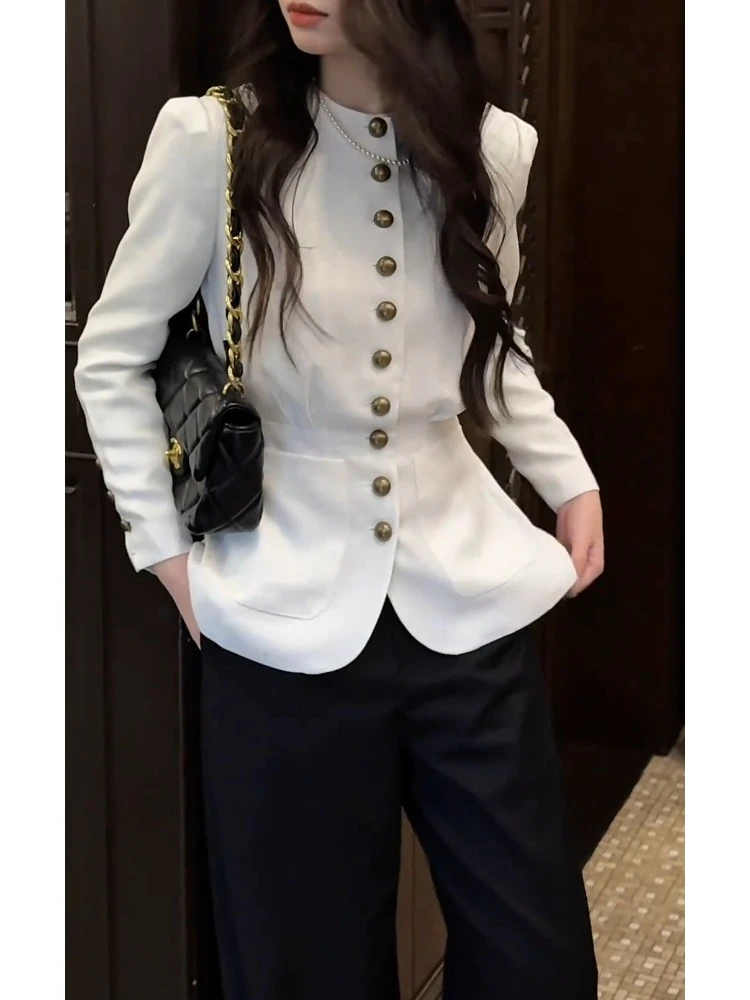 白色外套女2025秋高级设计感小众独特漂亮巨好看轻熟气质掐腰上衣