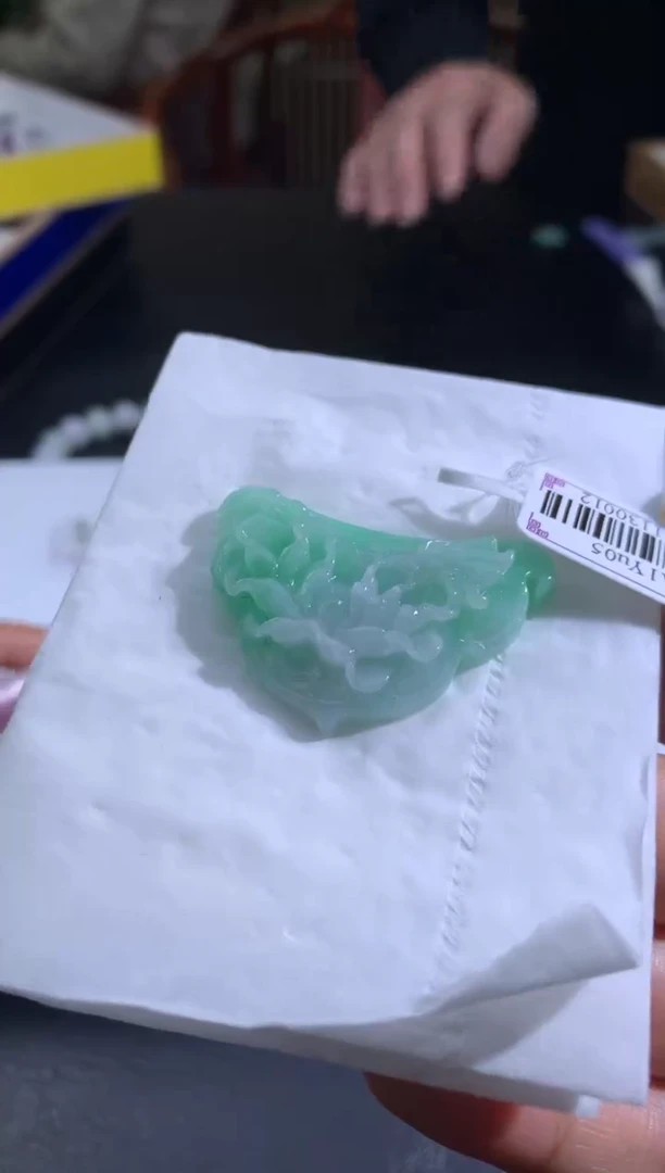 未镶嵌定制翡翠悠***风翡翠