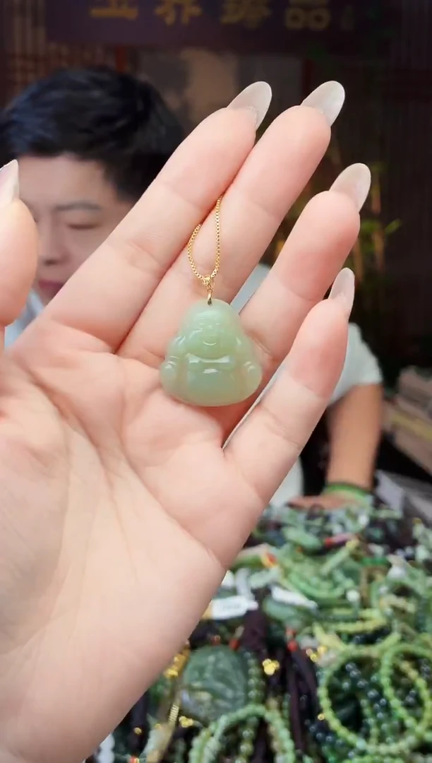 颈饰18K金镶嵌和田玉多样性发货拍一发一