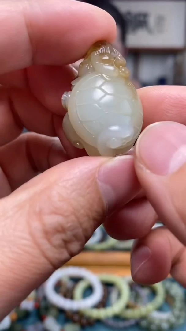 颈饰未镶嵌和田玉64