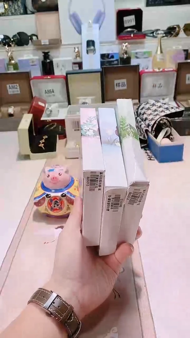 瓷片瓷器 库房到期 全部地板价@@1
