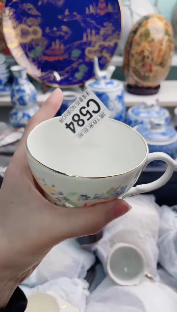 陶瓷?**熊C584**********