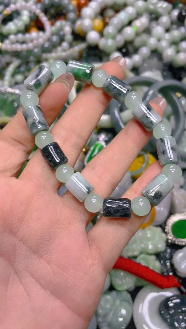 颈饰未镶嵌翡翠8mm