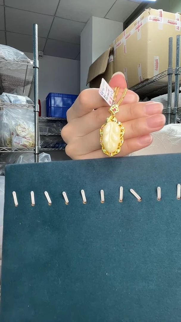 未镶嵌琥珀裸石天然蜜蜡G1149