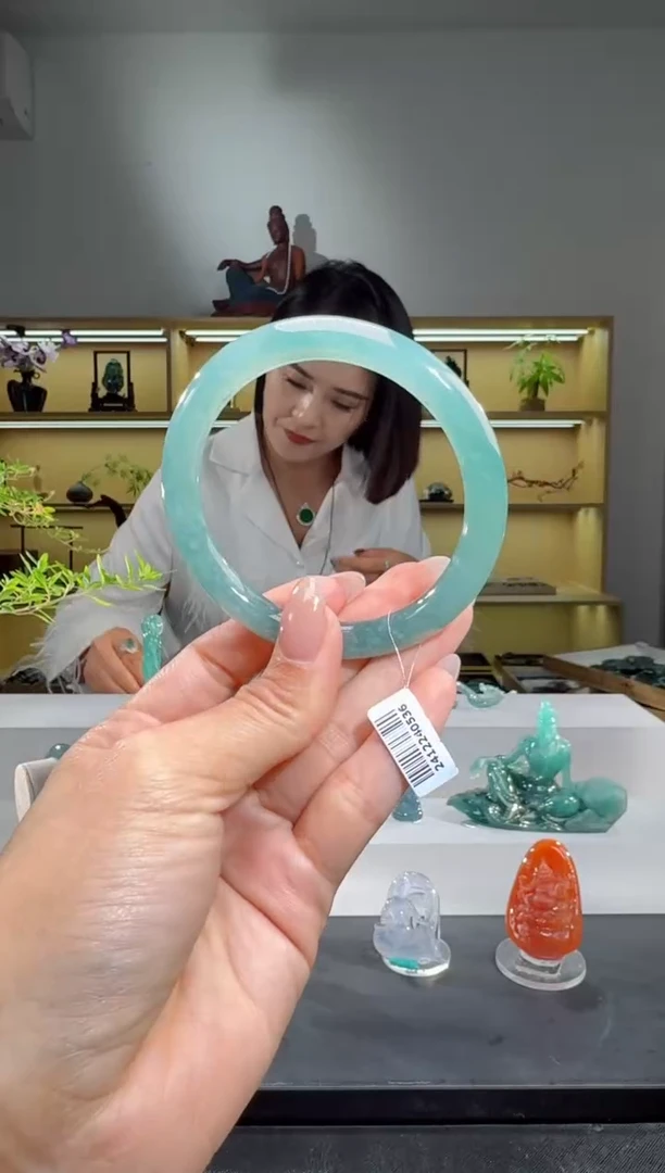 未镶嵌手镯翡翠57圈