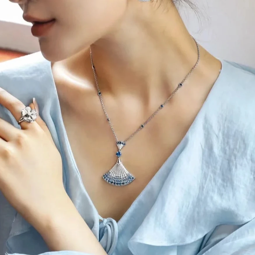 2142项链轻奢精品香槟金 色女士项链