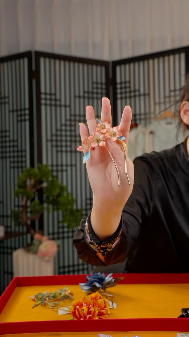 刺绣如*非遗苏绣绒花手工饰品