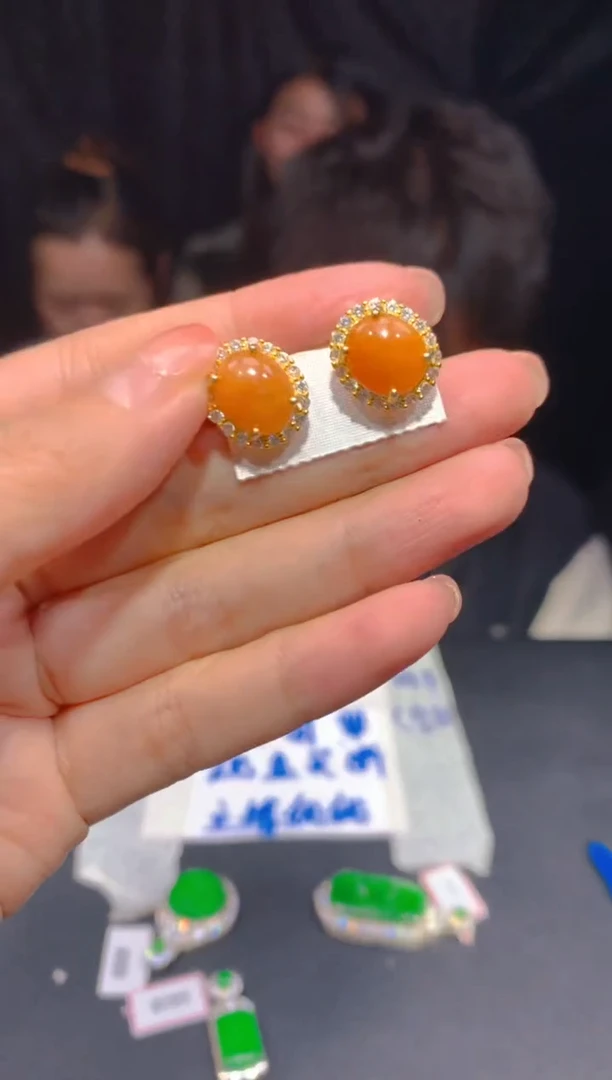 【闪购商品】定制翡翠未镶嵌168多样性发货（发其一）