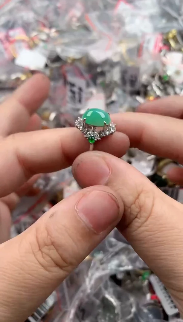 银S925镶嵌戒指翡翠666666   2