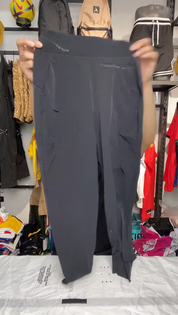 3135编码 瑕疵修复以直播间为准 尺码XS