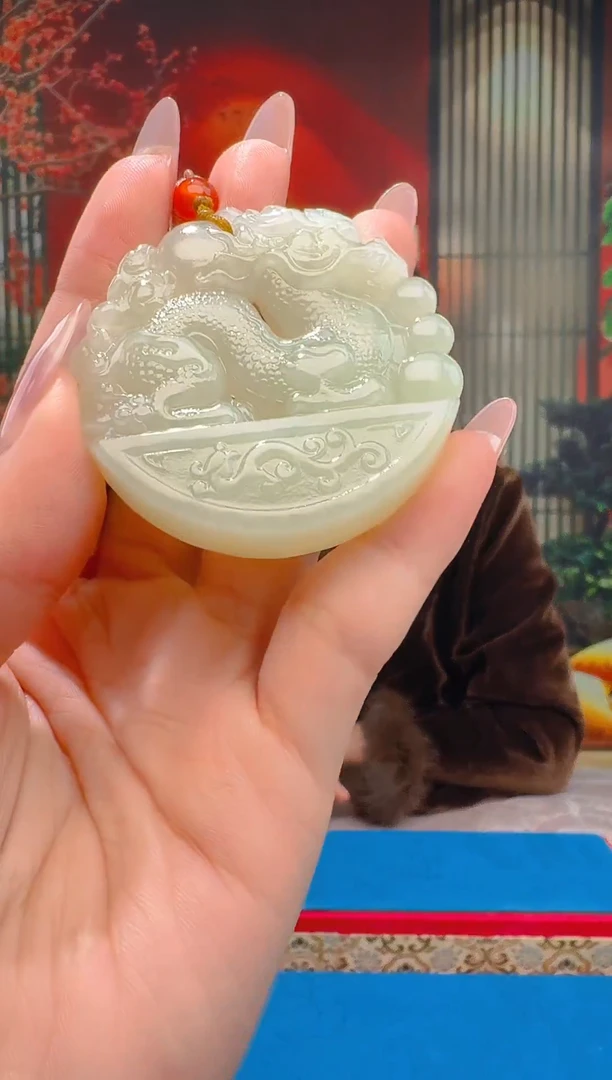 定制和田玉名家匠心馆和田玉多样性发一