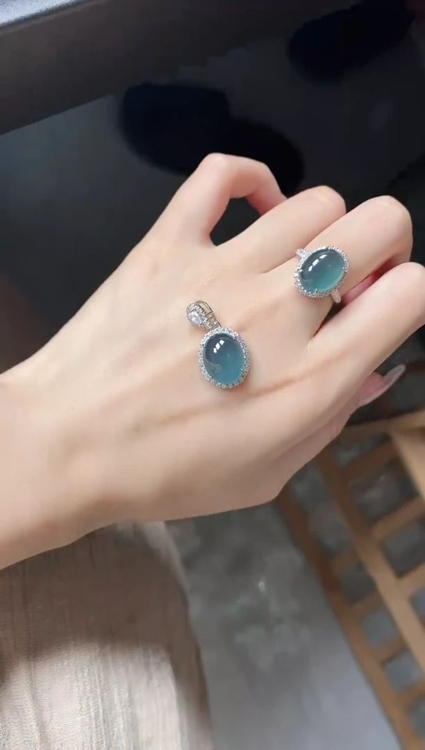 翡翠戒指银S925镶嵌51511
