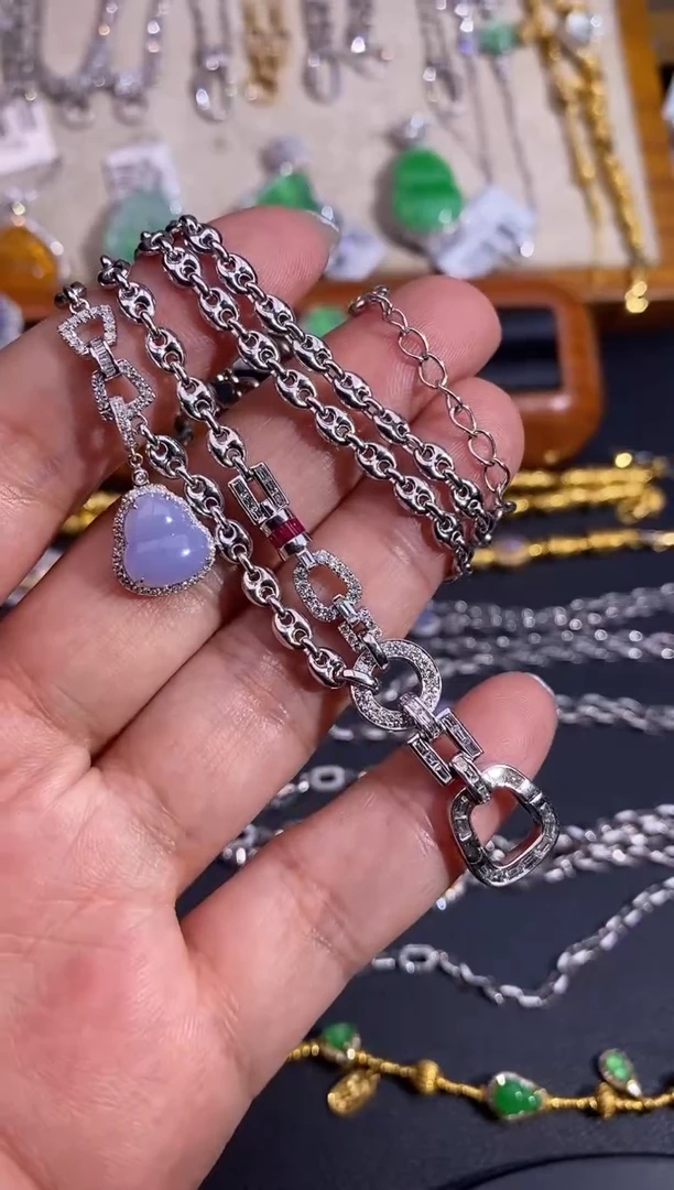 翡翠18K金镶嵌颈饰凤****院项链