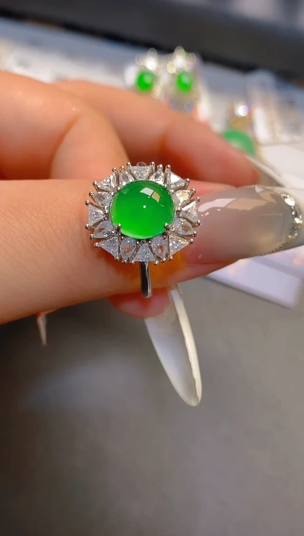 翡翠银S925镶嵌耳饰天然