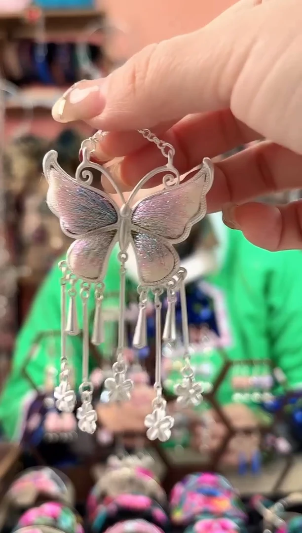 艺枝独绣手工饰品188