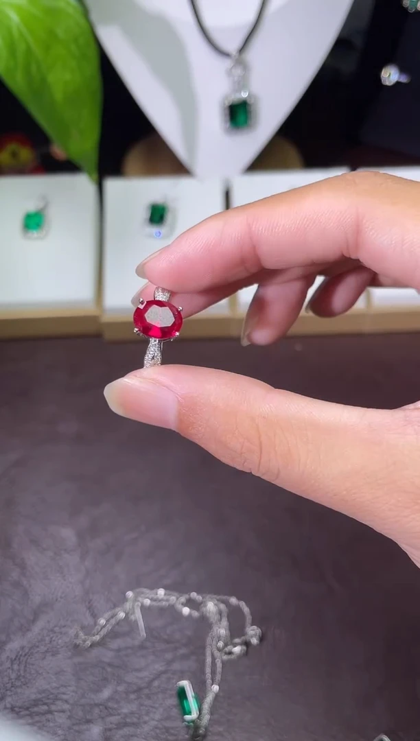 合金合成钻石红宝戒指