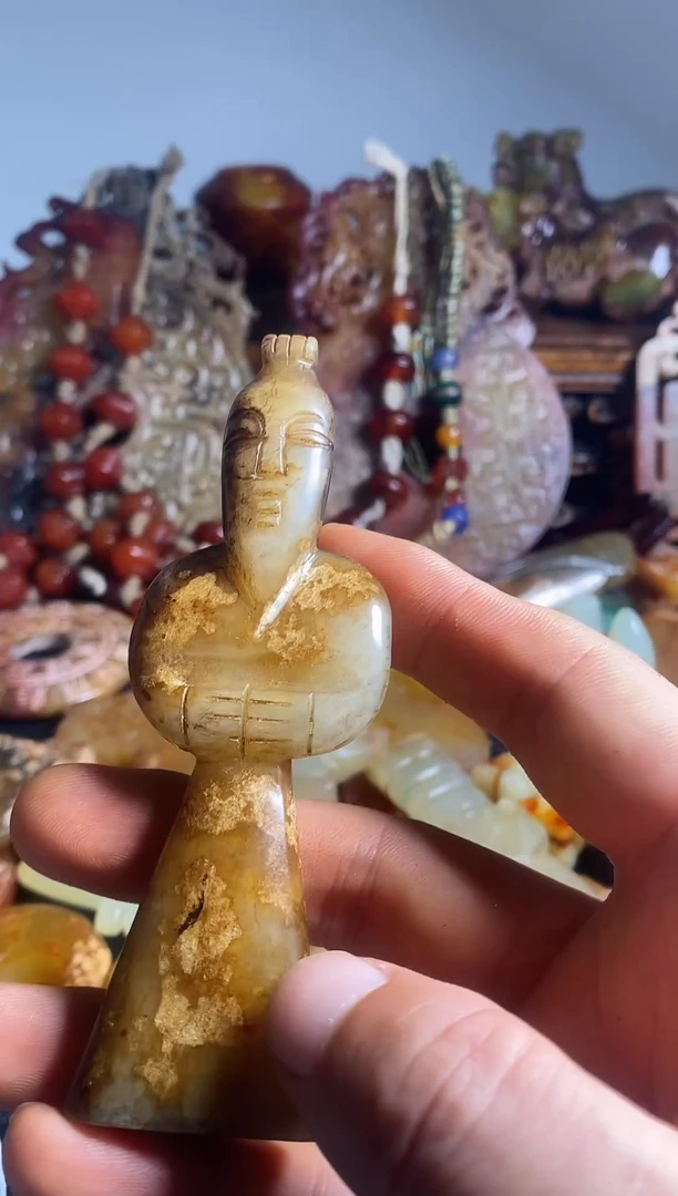 未镶嵌岫岩老玉（透闪石质玉）挂件未镶嵌