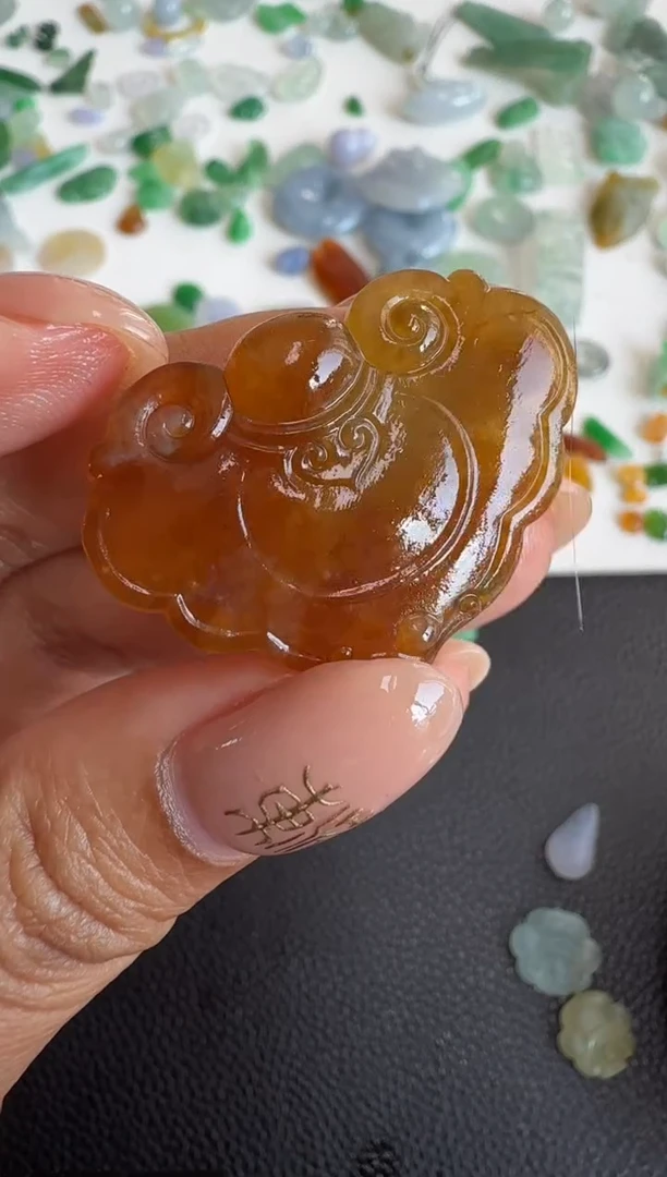 未镶嵌定制翡翠礁***呀总价8500