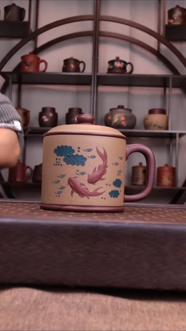 茶杯紫砂粉浆泥绘年年有鱼老板杯500CC容量