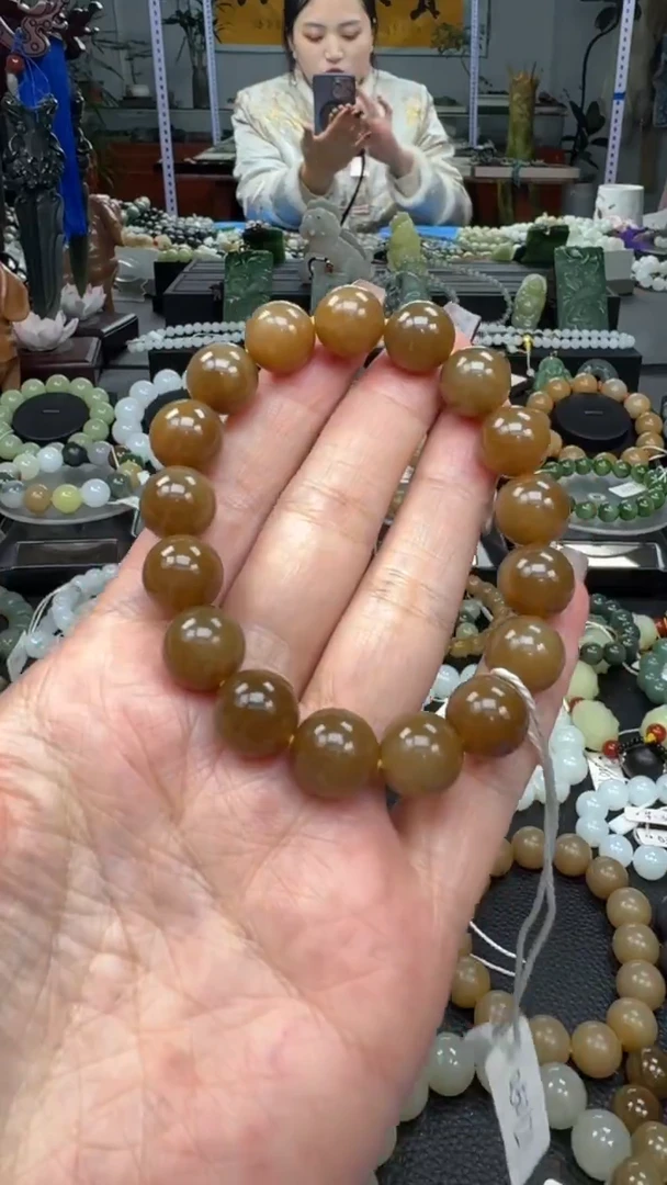 未镶嵌手串和田玉新疆且末金山红糖卡12
