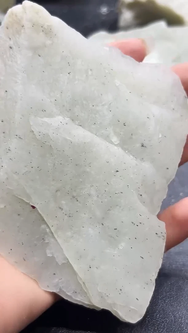 未镶嵌根据客户需求定制定制和田玉新疆和田玉原石定制