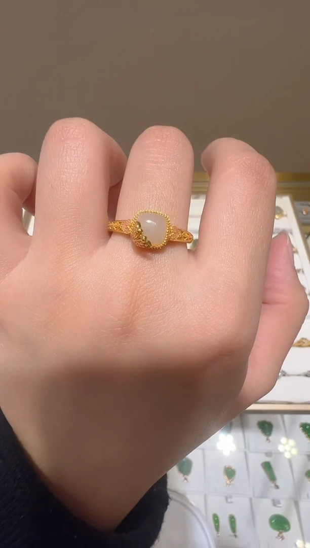 【闪购商品】和田玉戒指银S925镶嵌28