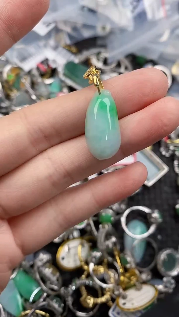 银S925镶嵌戒指翡翠222           5