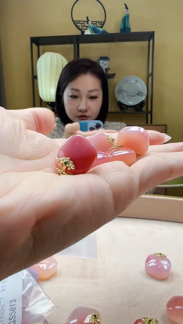 【闪购商品】玛瑙/玉髓颈饰合金GS5813